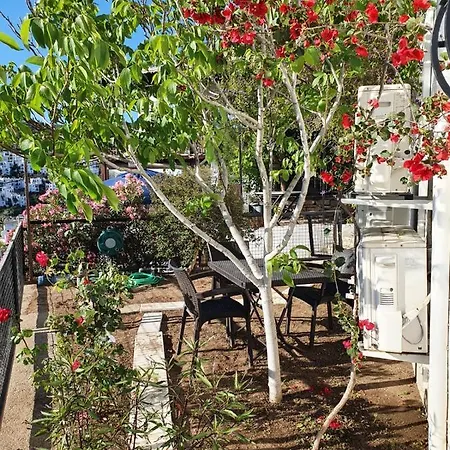 Vila Triplex With A Unique Wide View Of Bodrum