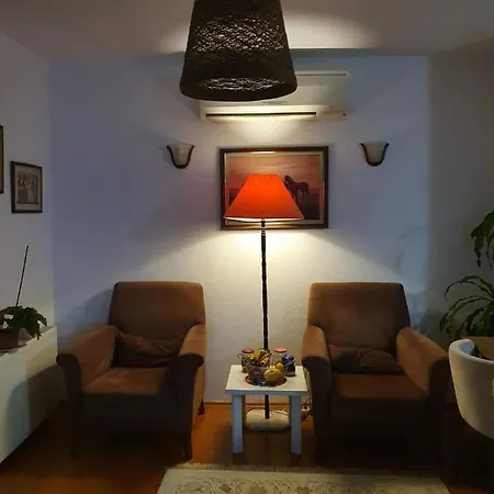 Triplex With A Unique Wide View Of Vila *